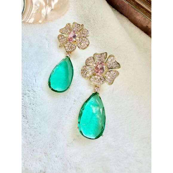Mint green and light pink teardrop flower cubic zirconia dangle earrings ￼ - Picture 4 of 11